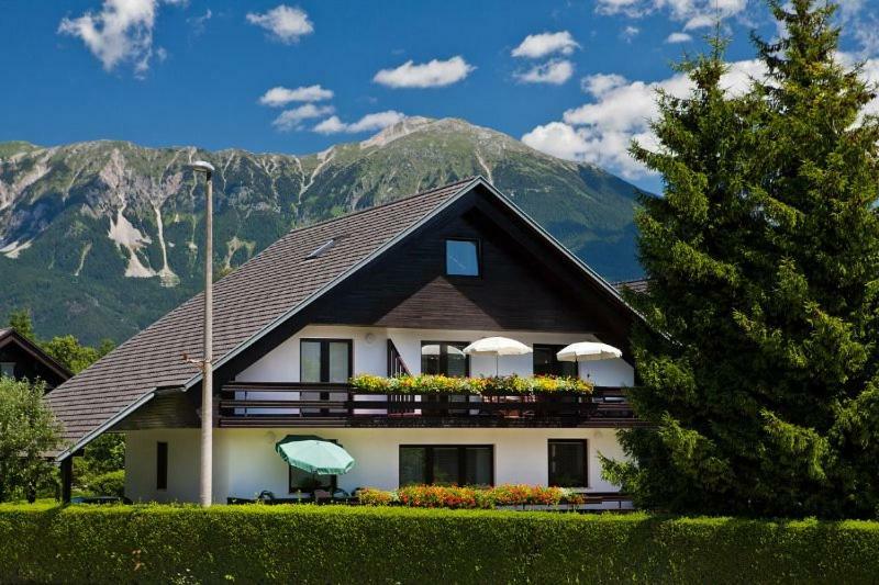 Lake Bled Apartment Marjetka المظهر الخارجي الصورة